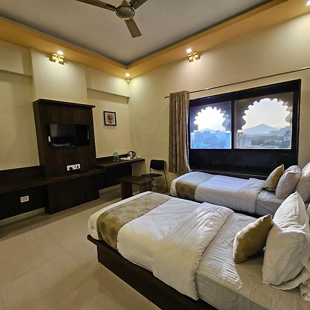 Hotel Riddhi Inn Udaipur Kültér fotó