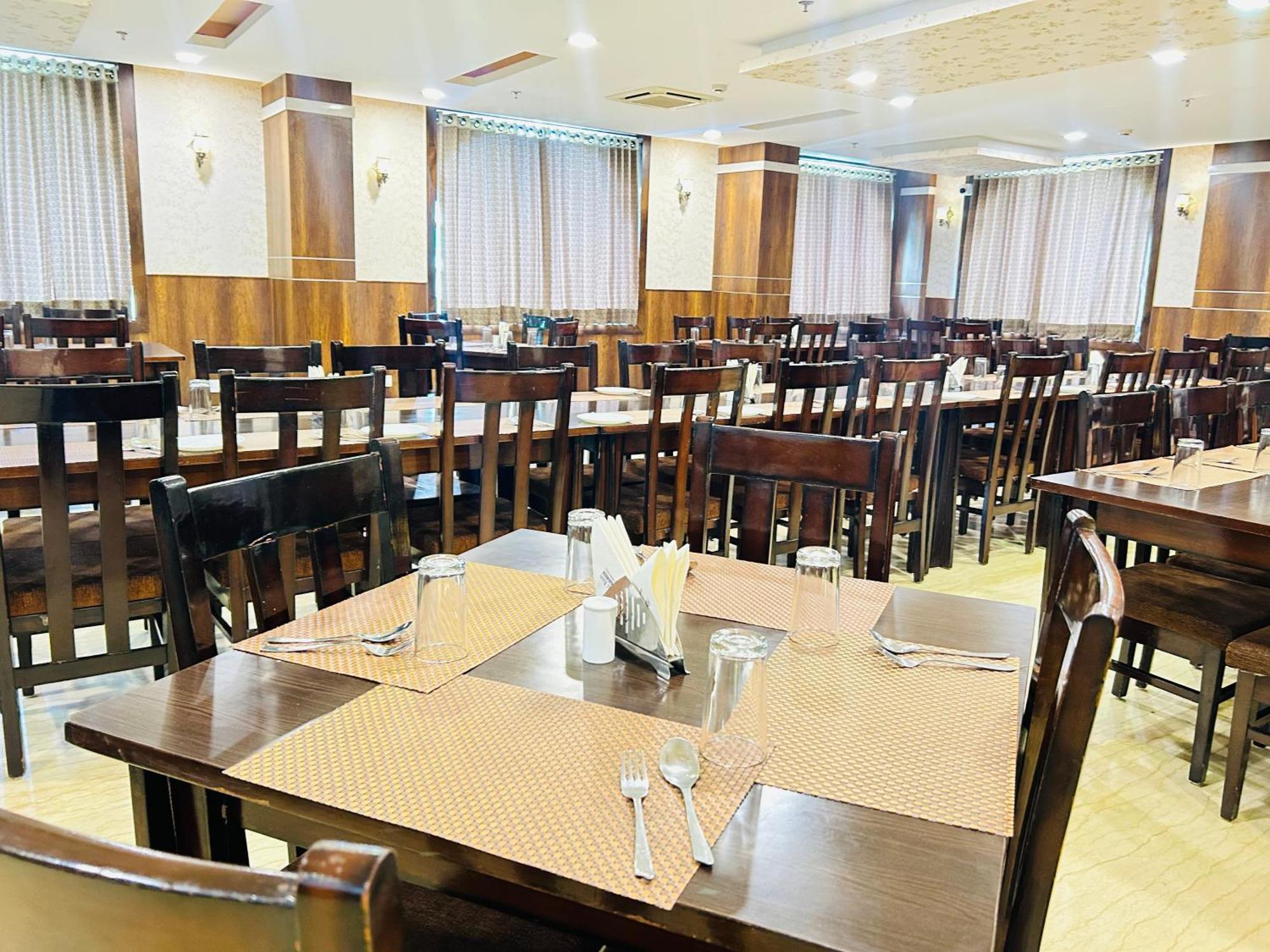 Hotel Riddhi Inn Udaipur Kültér fotó