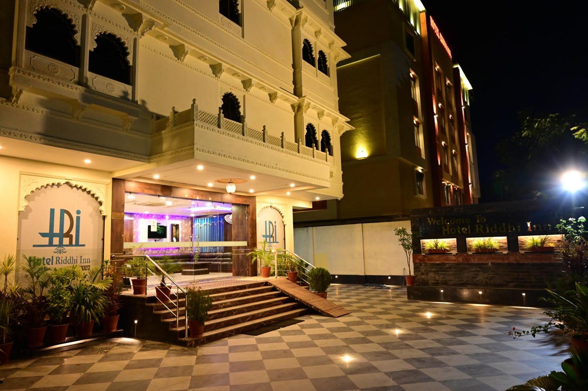 Hotel Riddhi Inn Udaipur Kültér fotó