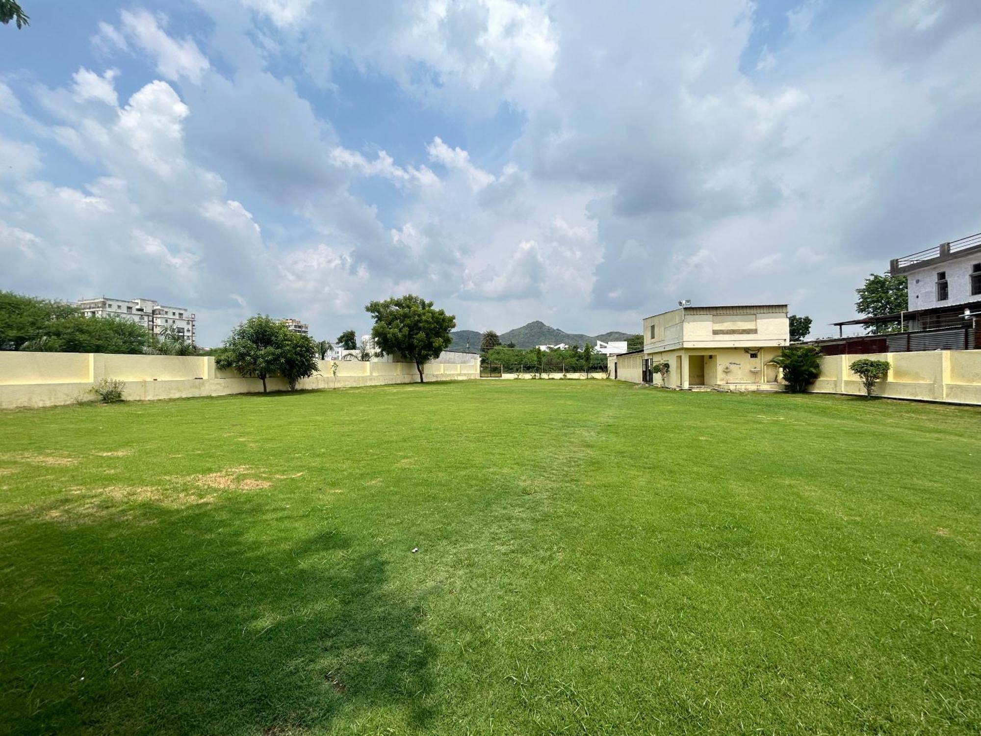 Hotel Riddhi Inn Udaipur Kültér fotó