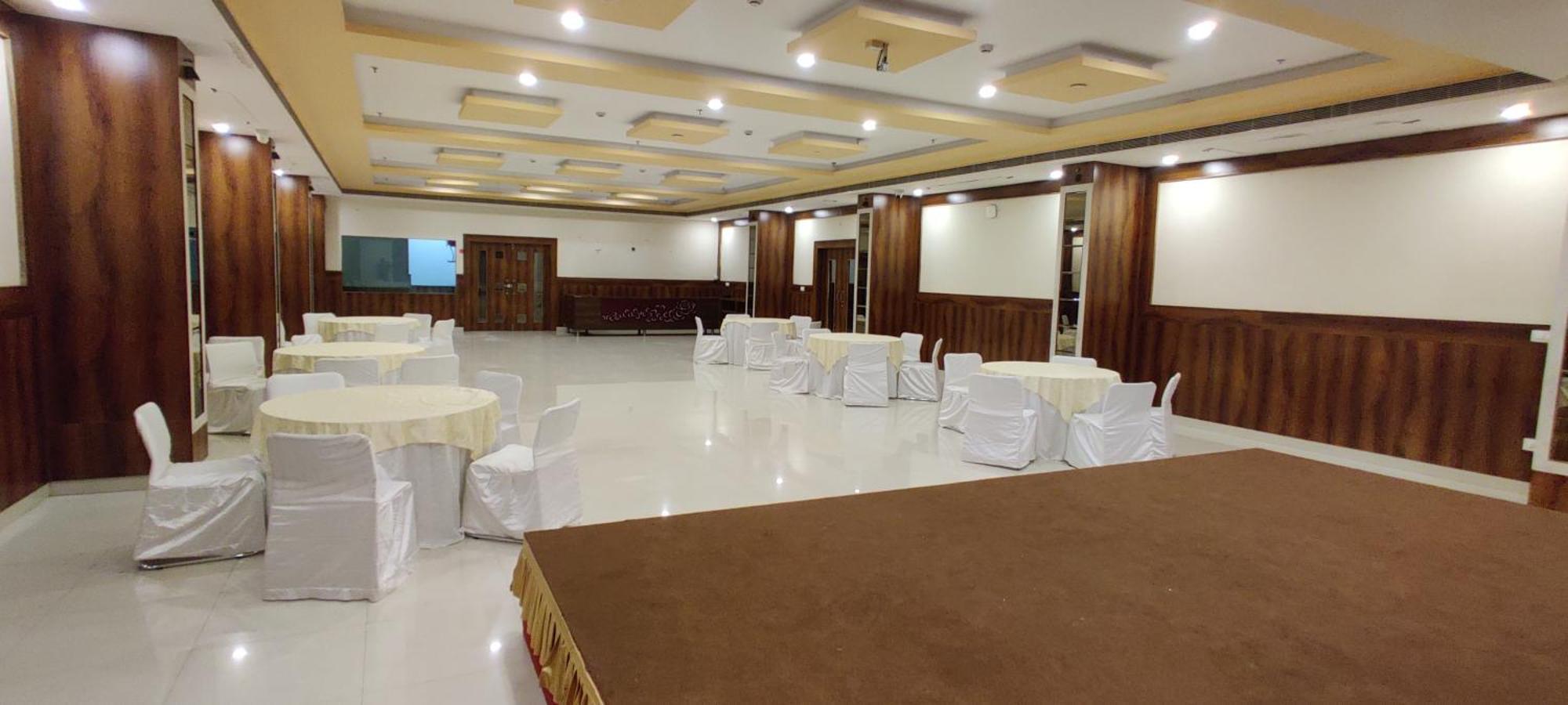 Hotel Riddhi Inn Udaipur Kültér fotó